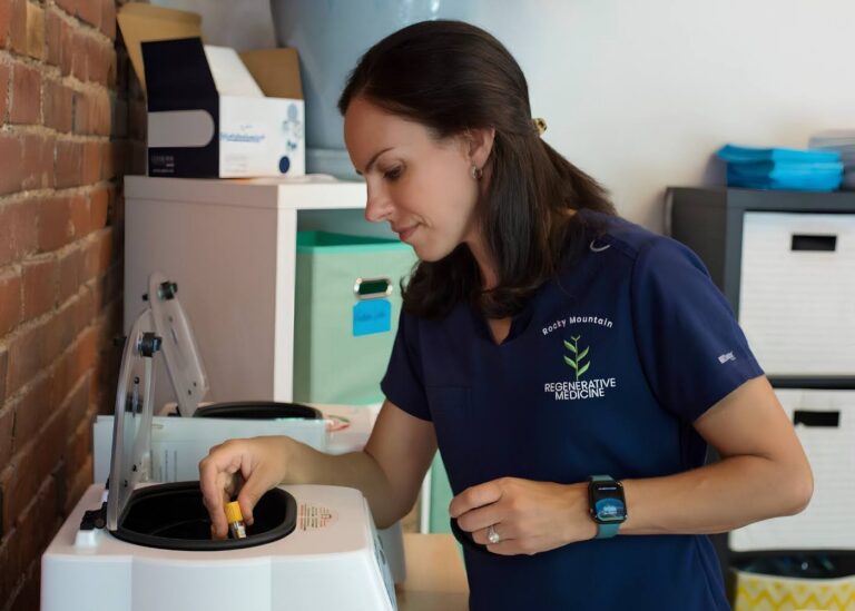 Best Platelet-Rich Plasma Therapy Clinic: How to Choose the Right Provider